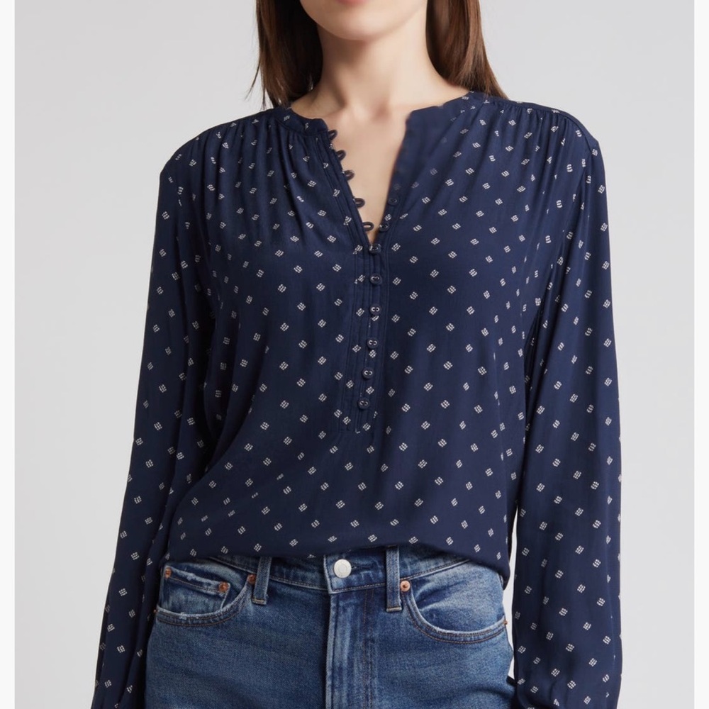 Treasure & Bond Print Crepe
Popover Top